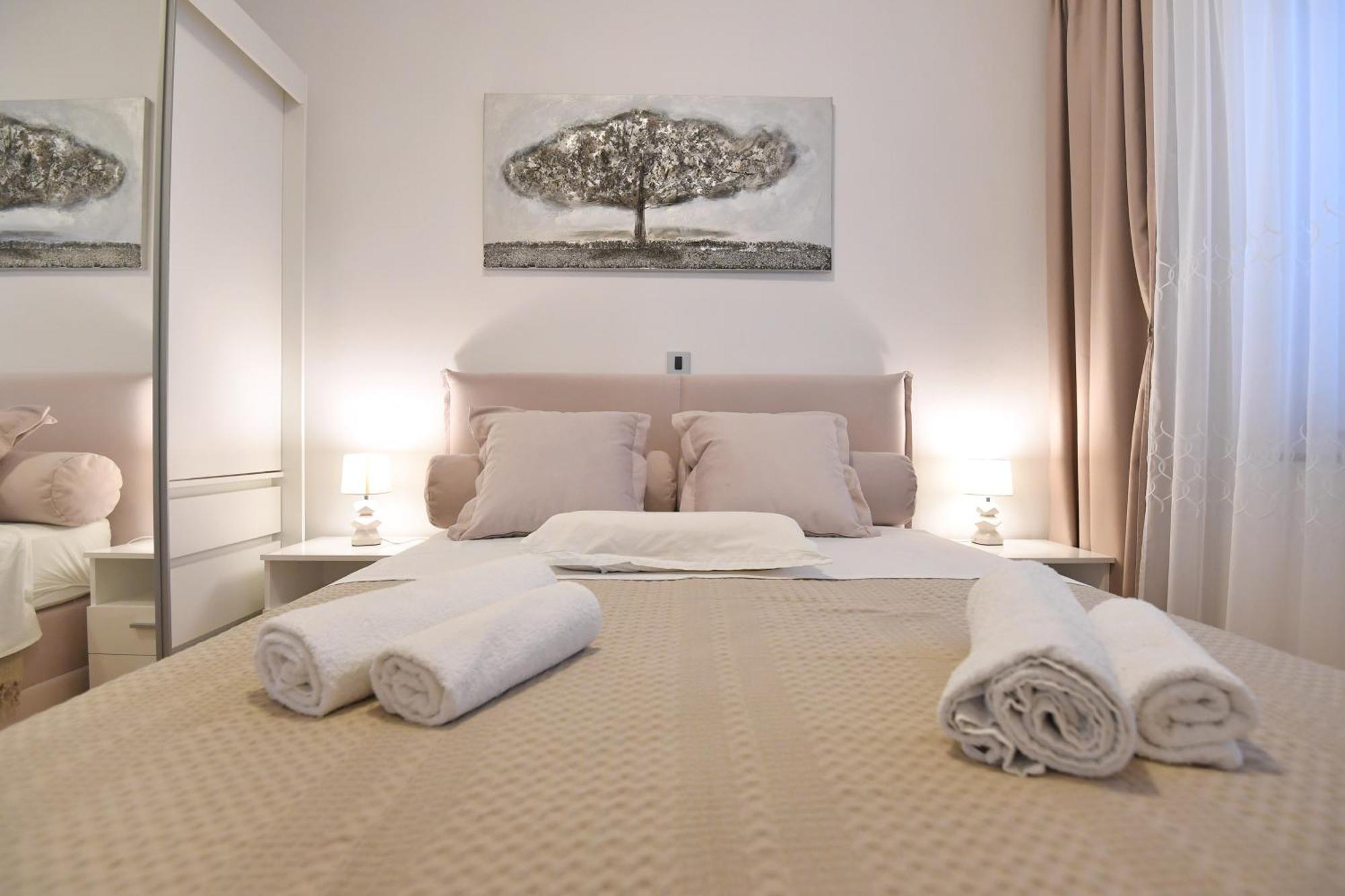 Villa Tinov Dvor Brisevo Εξωτερικό φωτογραφία